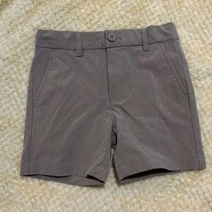 4T boys Performance Vineyard Vines shorts